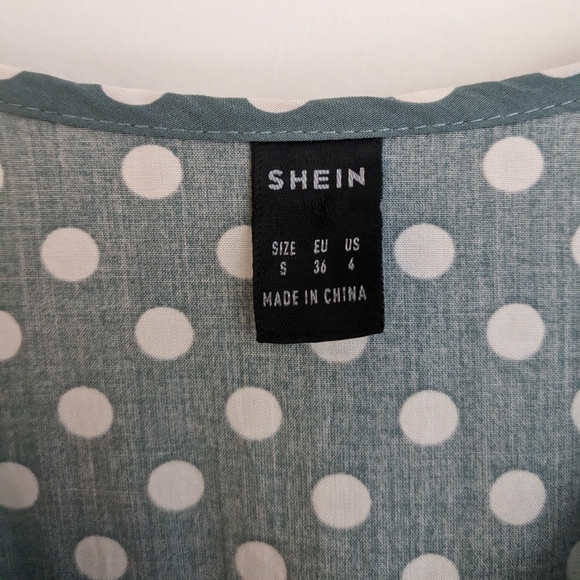 2/$20 Summer dress - Picture 5 of 6